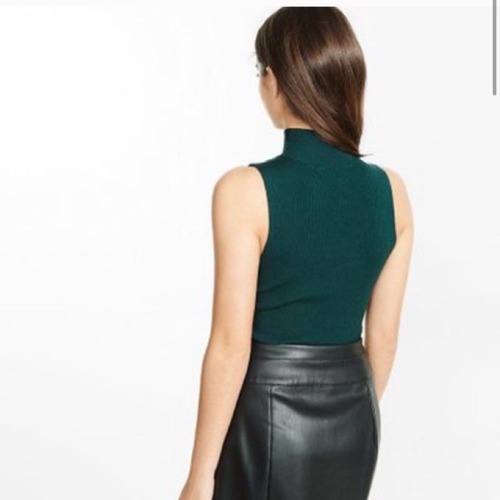 Express Bundle Excellent Condition. 5 Medium Items - image 4